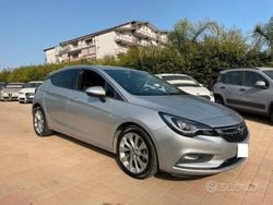 Grigio Usata 2017 Opel Astra Tre volumi | 9500 € (Buon prezzo)
