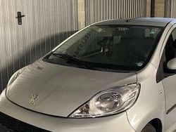 Grigio Usata 2013 Peugeot 107 Access Due volumi | 3500 € (Ottimo prezzo)