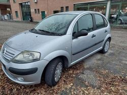 Argento Usata 2004 Citroën C3 Tre volumi | 2900 € (Molto cara)