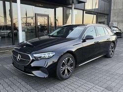 Nero ossidiana Usata 2024 Mercedes E220 Advanced Plus Station wagon | 54.000 € (Buon prezzo)