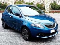 Blu/azzurro Usata 2023 Lancia Ypsilon Gold Due volumi | 12.800 € (Buon prezzo)