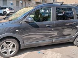 Grigio Usata 2021 Dacia Lodgy Stepway Monovolume | 10.500 € (Ottimo prezzo)