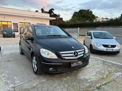Nero Usata 2006 Mercedes B200 Monovolume | 3450 € (Buon prezzo)