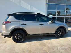 Usata 2017 Toyota RAV4 Station wagon | 18.500 € (Molto cara)