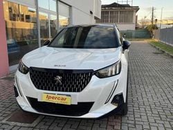 Bianco tetto nero Usata 2020 Peugeot 2008 GT-line SUV | 16.800 € (Buon prezzo)