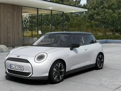 Nuova 2025 Mini Cooper Classic Due volumi | 31.100 € (Buon prezzo)