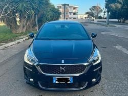Blu Usata 2016 DS Automobiles DS5 So Chic Due volumi | 9500 € (Ottimo prezzo)