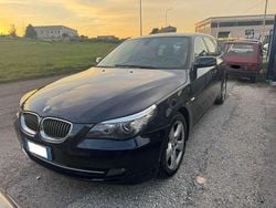 Blu Usata 2009 BMW 525 Station wagon | 14.900 €