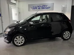 Nero Usata 2020 Peugeot 108 Style Due volumi | 9990 € (Buon prezzo)
