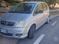 Usata 2008 Opel Meriva Monovolume | 3200 € (Buon prezzo)