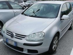 Argento Usata 2004 VW Golf V Tre volumi | 3800 € (Cara)