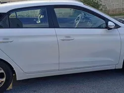 Bianco Usata 2019 Hyundai i20 Advanced Due volumi | 10.700 € (Cara)