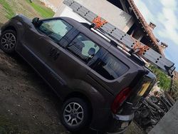 Marrone Usata 2016 Fiat Doblò Monovolume | 10.000 € (Buon prezzo)