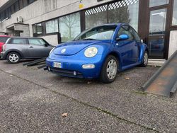 Blu Usata 2001 VW Beetle Due volumi | 3500 € (Buon prezzo)