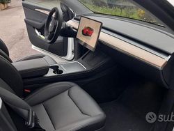 Usata 2024 Tesla Model Y Performance SUV | 46.000 € (Buon prezzo)