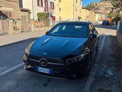 Nero Usata 2023 Mercedes A180 Premium Tre volumi | 31.500 € (Buon prezzo)