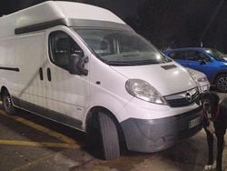 Bianco Usata 2008 Opel Vivaro Monovolume | 6300 € (Ottimo prezzo)