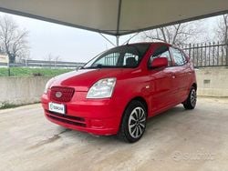 Rosso Usata 2005 Kia Picanto Due volumi | 2100 € (Buon prezzo)
