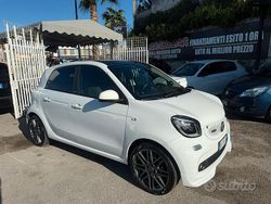 Bianco Usata 2020 Smart ForFour Brabus Due volumi | 17.500 € (Buon prezzo)