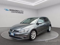 Grigio metallizzato Usata 2019 VW Golf Executive Tre volumi | 15.000 € (Buon prezzo)