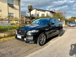 Nero Usata 2019 Jaguar F-Pace R-Sport SUV | 20.500 € (Buon prezzo)