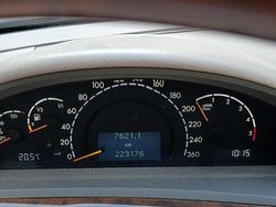 Nero Usata 2002 Mercedes 320 Tre volumi | 6800 €