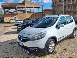 Bianco Usata 2015 Renault Scénic III XMOD SUV | 4999 € (Buon prezzo)