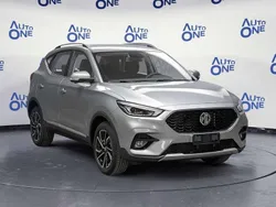 Bianco Usata 2022 MG ZS Luxury Tre volumi | 11.890 € (Buon prezzo)