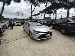 Grigio Usata 2022 Toyota Corolla Tre volumi | 19.500 € (Buon prezzo)