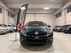 Blu/azzurro Usata 2009 VW Golf Highline Tre volumi | 6500 € (Buon prezzo)