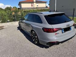 Grigio Usata 2023 Audi RS4 Ambiente Station wagon | 75.000 € (Molto cara)
