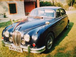 Blu/azzurro Usata 1967 Jaguar MK II Tre volumi | 5000 €