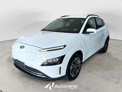 Bianco Usata 2021 Hyundai Kona SUV | 17.700 € (Buon prezzo)