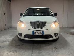 Bianco Usata 2012 Lancia Ypsilon Due volumi | 5900 € (Buon prezzo)