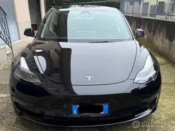 Nero Usata 2023 Tesla Model 3 Long Range Tre volumi | 38.500 € (Molto cara)