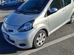 Usata 2010 Toyota Aygo Due volumi | 3500 € (Buon prezzo)