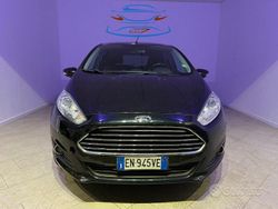 Nero Usata 2013 Ford Fiesta Titanium Tre volumi | 4990 € (Ottimo prezzo)