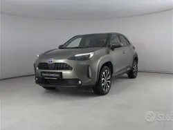 Grigio Usata 2022 Toyota Yaris Cross Trend SUV | 23.300 € (Buon prezzo)