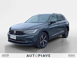 Grigio Usata 2021 VW Tiguan Life SUV | 24.590 € (Super prezzo)