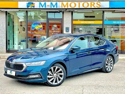 Blu Usata 2021 Skoda Octavia Style Tre volumi | 19.990 € (Ottimo prezzo)