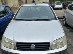 Grigio Usata 2003 Fiat Punto Due volumi | 1300 € (Buon prezzo)