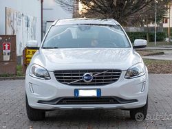 Bianco Usata 2014 Volvo XC60 Business Edition SUV | 16.000 € (Molto cara)