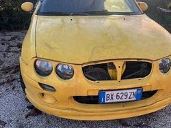 Giallo Usata 2001 MG ZR Due volumi | 2500 €