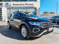 Nero Usata 2022 VW T-Roc Life SUV | 20.990 € (Buon prezzo)