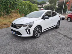Artic white Usata 2024 Mitsubishi Colt Invite Tre volumi | 15.500 € (Buon prezzo)
