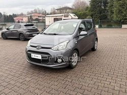 Grigio Usata 2016 Hyundai i10 Due volumi | 8600 € (Buon prezzo)