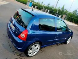 Usata 2002 Renault Clio II R.S. Tre volumi | 13.000 €