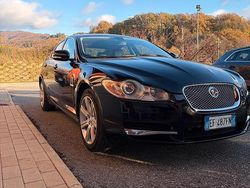 Nero Usata 2010 Jaguar XF Tre volumi | 9000 €