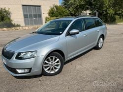 Grigio Usata 2015 Skoda Octavia Station wagon | 6000 € (Ottimo prezzo)