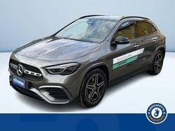 Grigio Nuova 2025 Mercedes GLA200 AMG line SUV | 46.450 € (Buon prezzo)